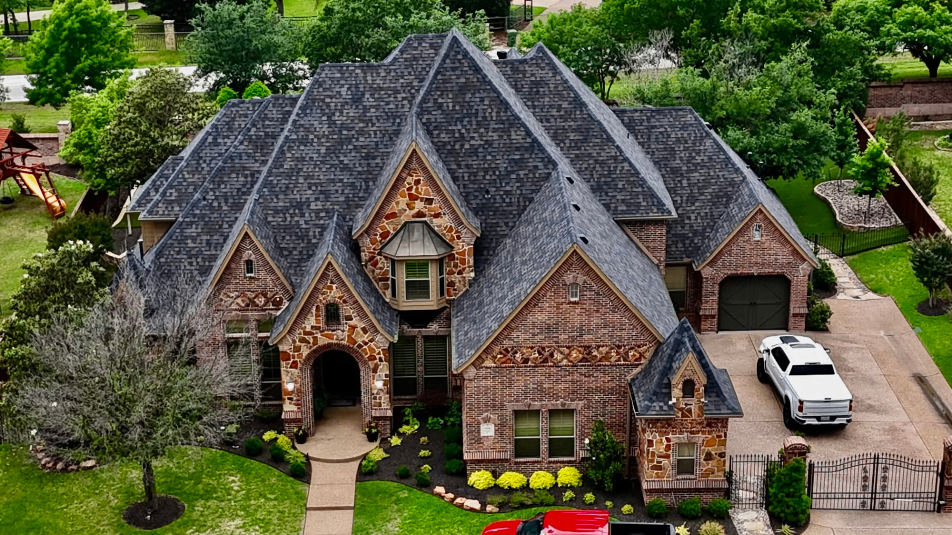 Beautiful Fort Worth home with new architectural shingle roof by Brad Anderson Roofing